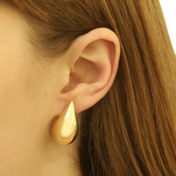 Yellow Gold Large Teardrop Stud Earrings - 18k Pierced - Picture 3 of 6